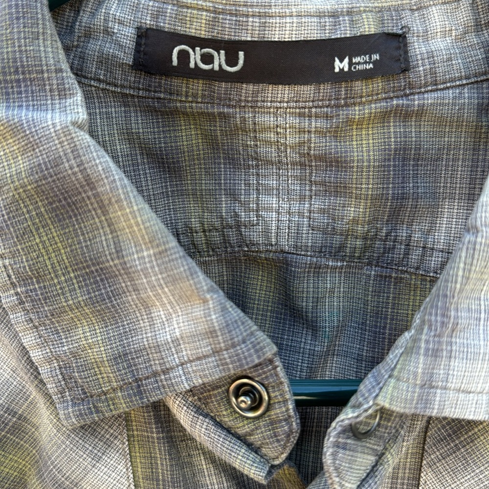 Great cut Nou brand snap button SS plaid shirt - Picture 2 of 6